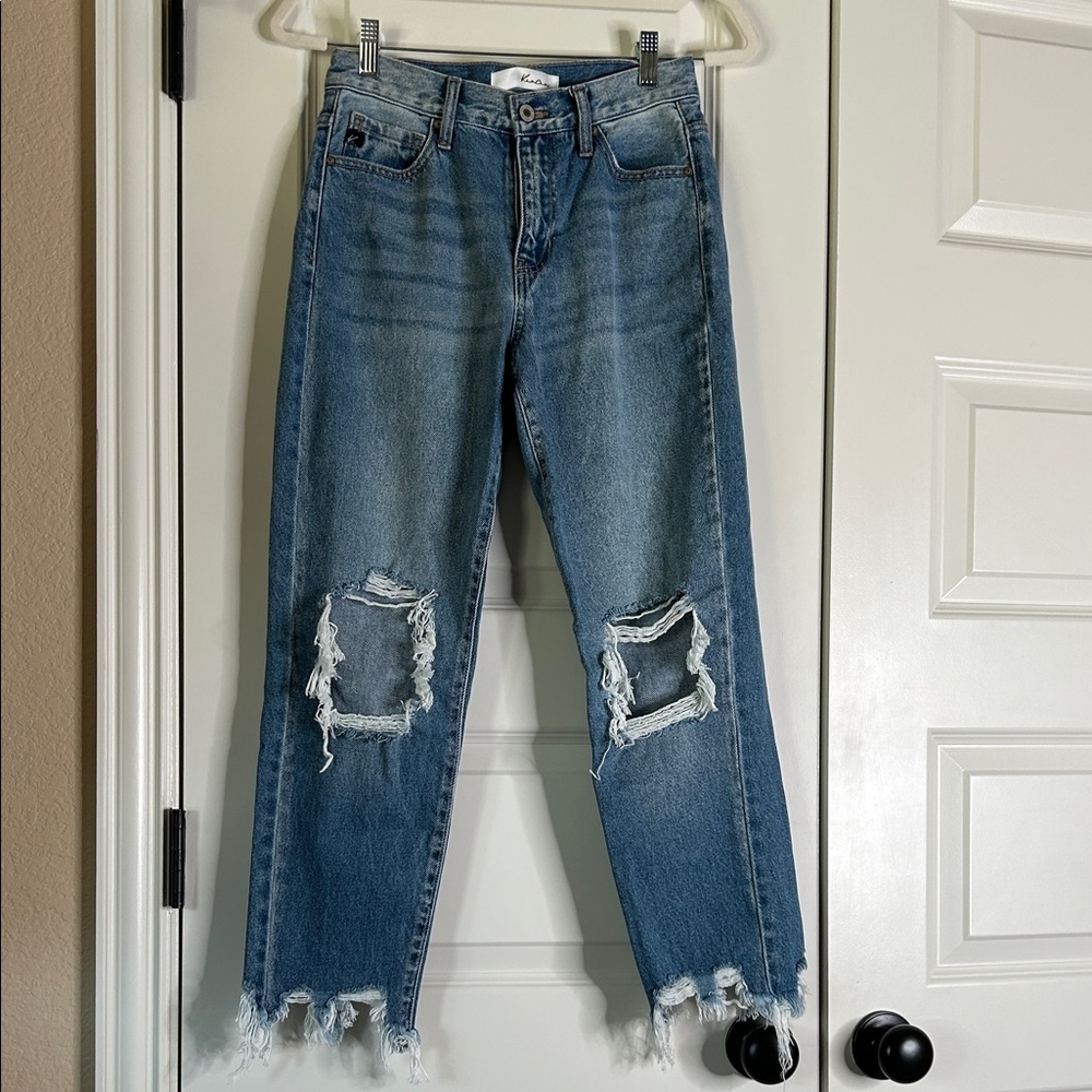 Women’s distressed denim jean